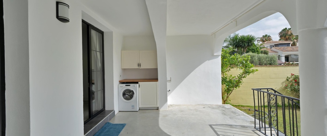 Resale - Town house - Estepona - Estepona Centro