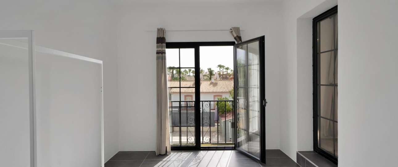 Resale - Town house - Estepona - Estepona Centro