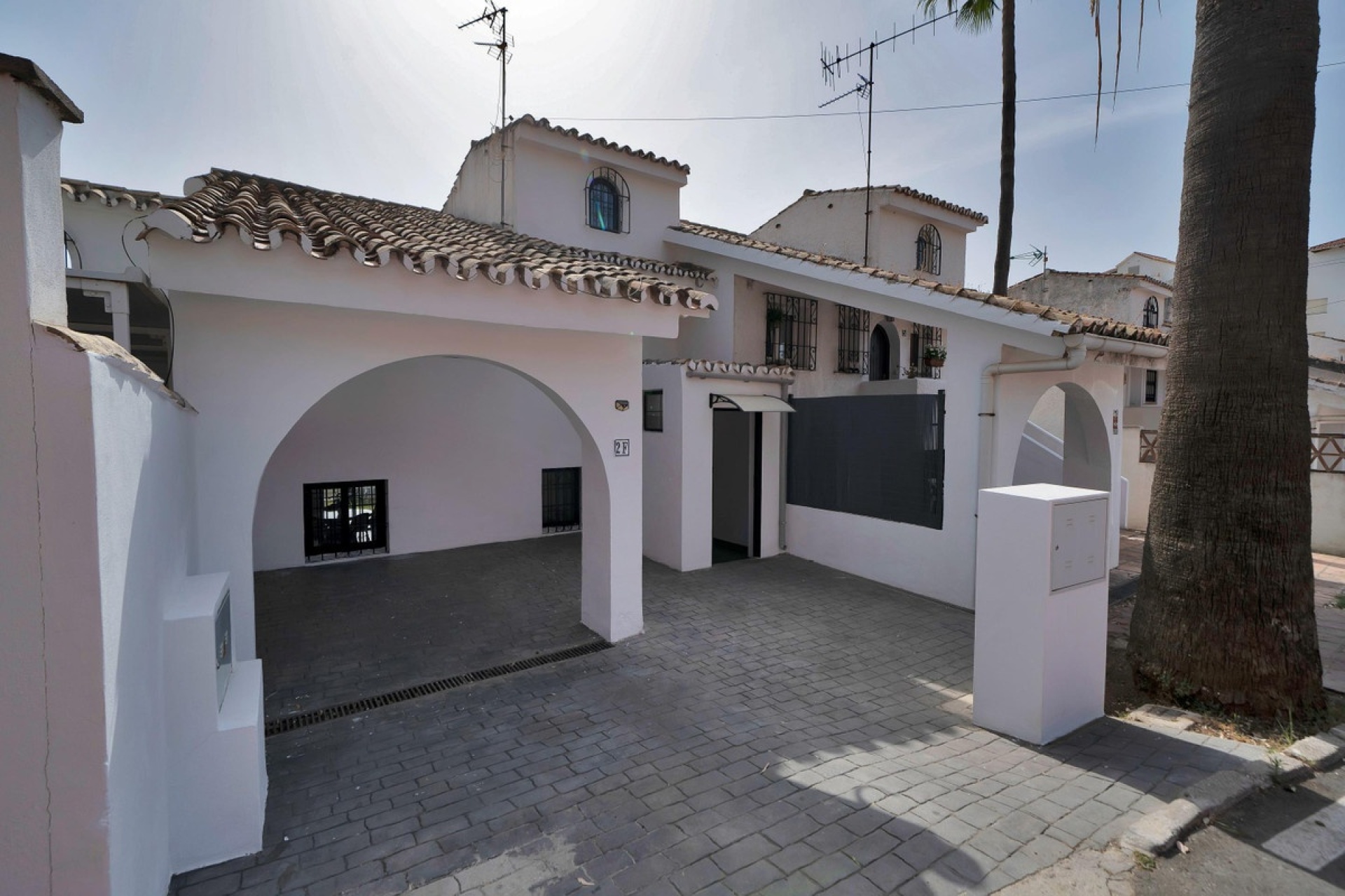 Resale - Town house - Estepona - Estepona Centro