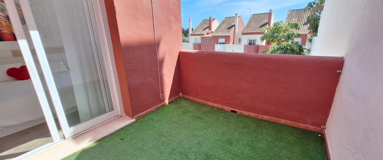 Resale - Town house - Estepona - Estepona Centro