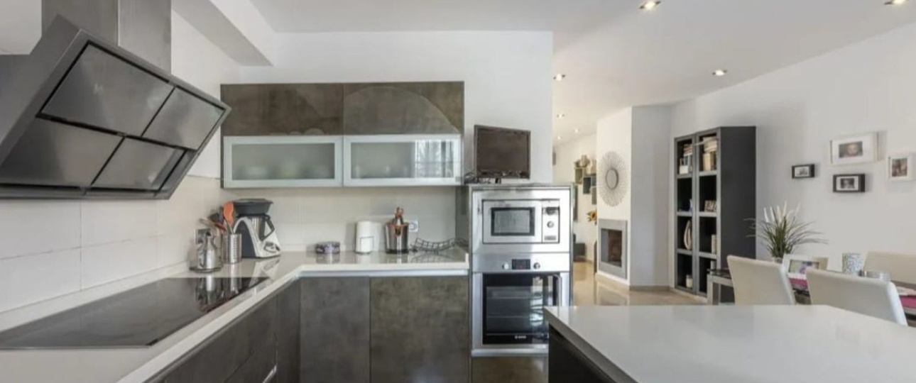 Resale - Town house - Estepona - Estepona Centro