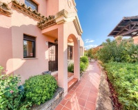 Resale - Town house - Estepona - Estepona Centro