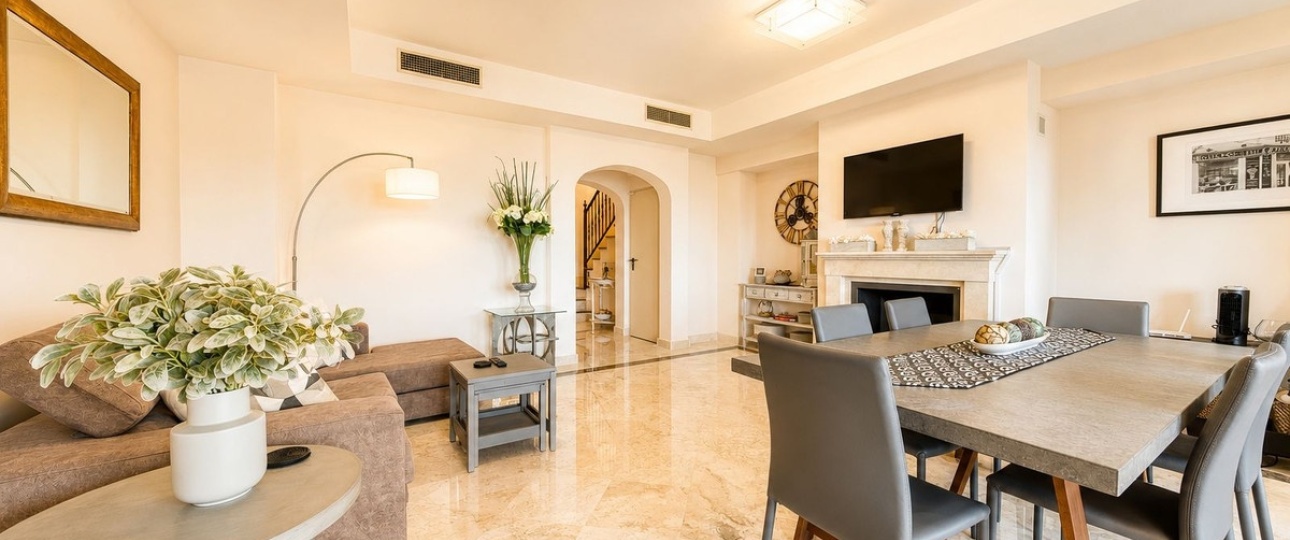 Resale - Town house - Estepona - Estepona Centro