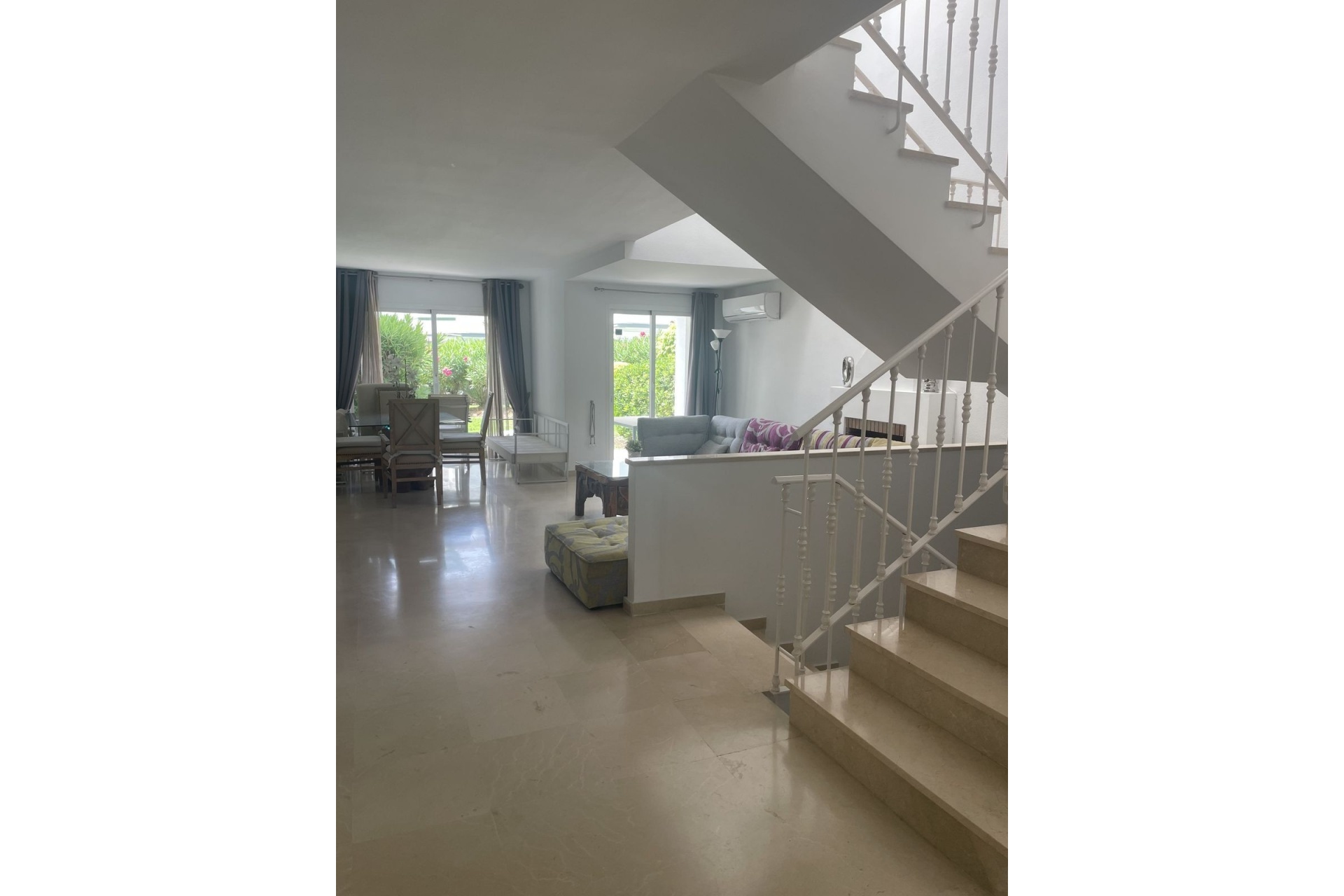 Resale - Town house - Estepona - Estepona Centro