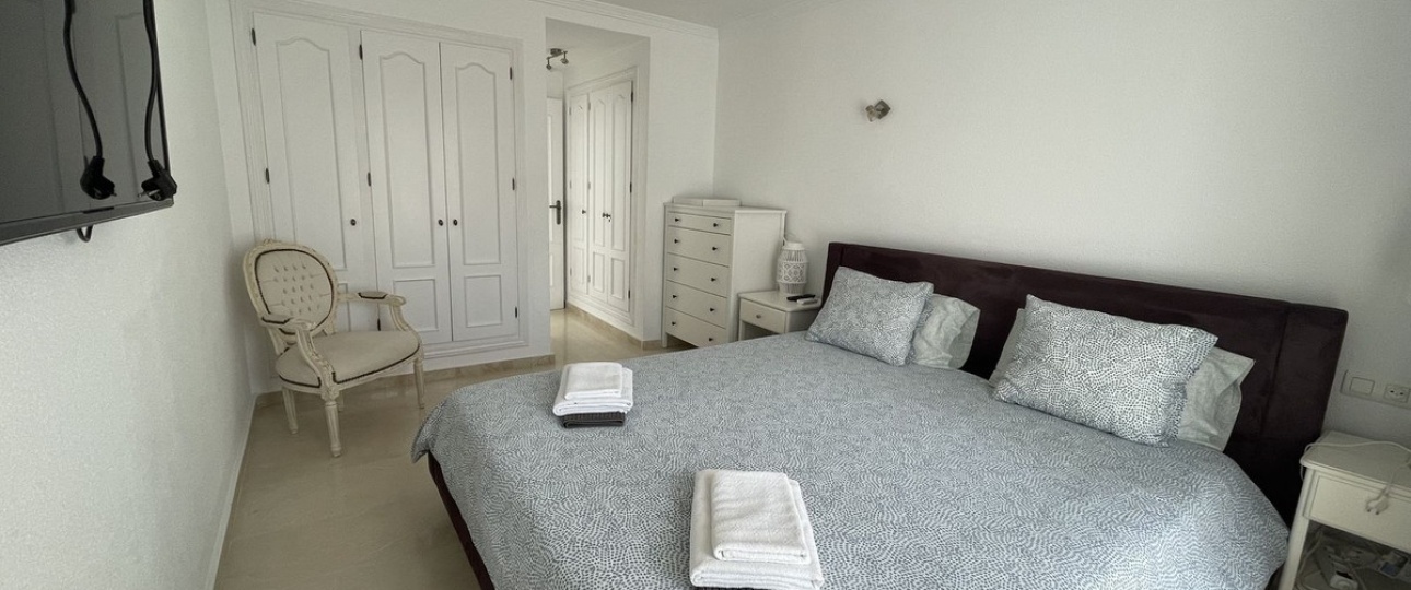 Resale - Town house - Estepona - Estepona Centro