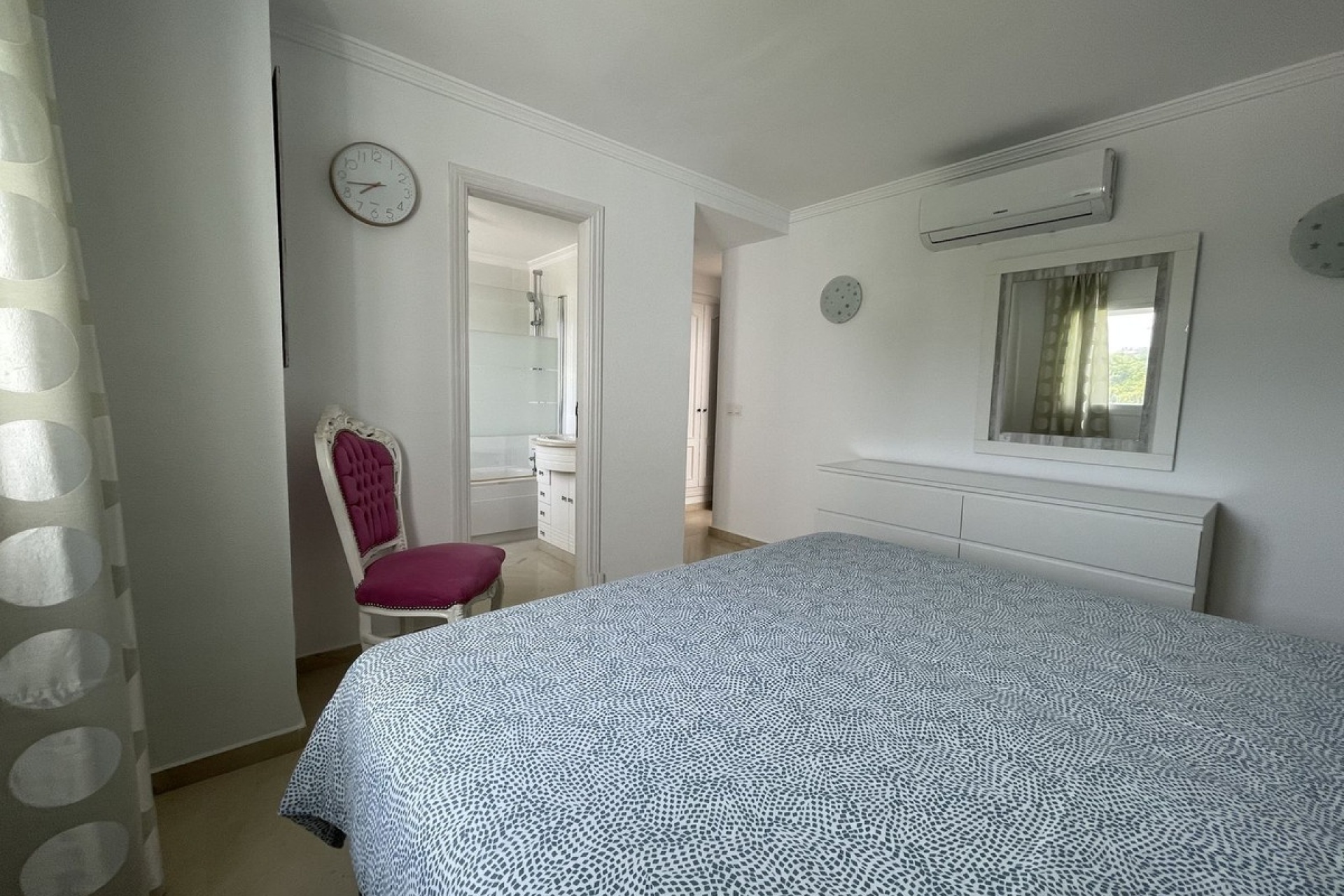 Resale - Town house - Estepona - Estepona Centro