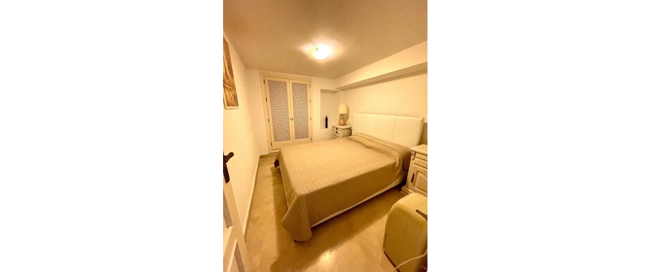 Resale - Town house - Estepona - Estepona Centro