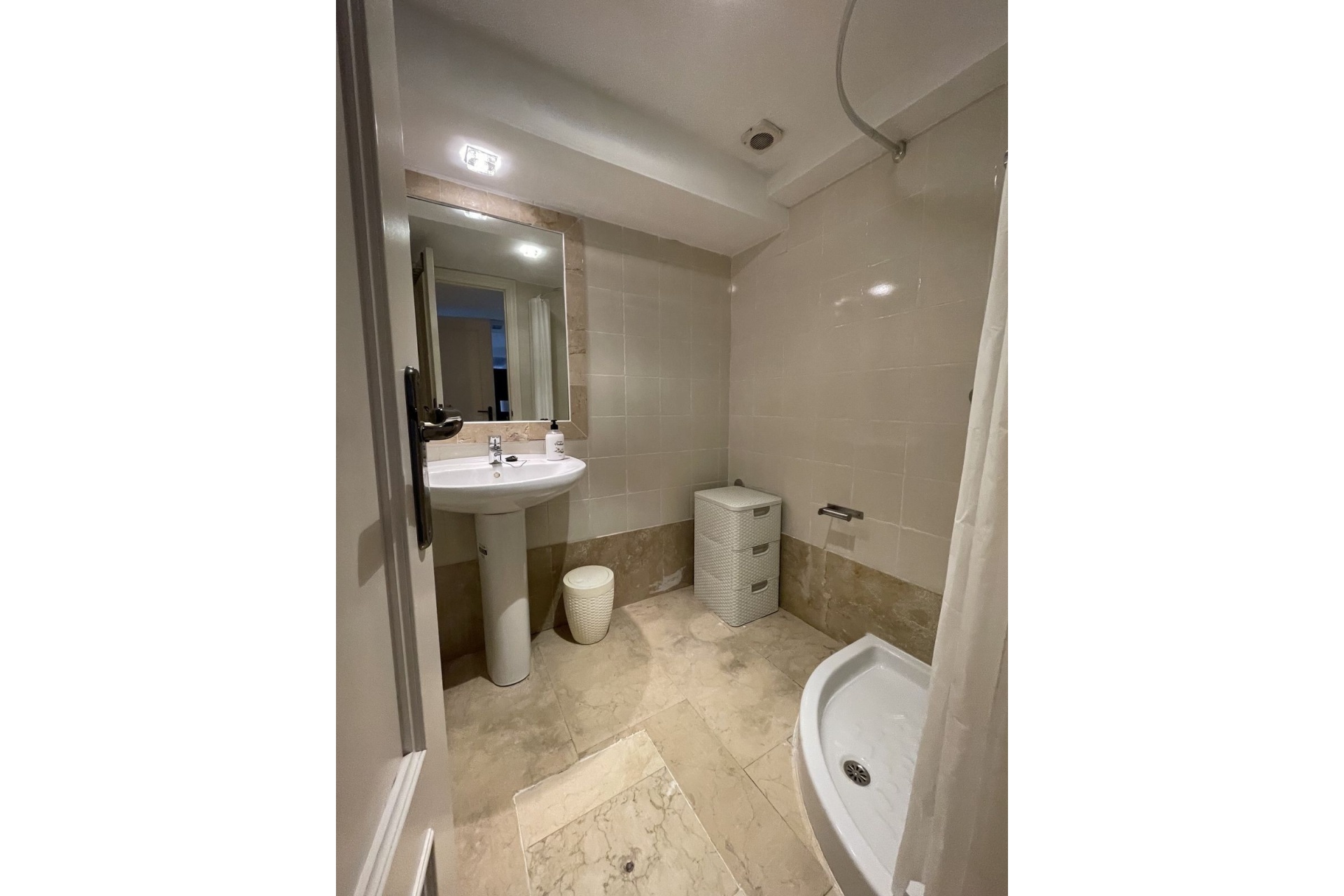 Resale - Town house - Estepona - Estepona Centro