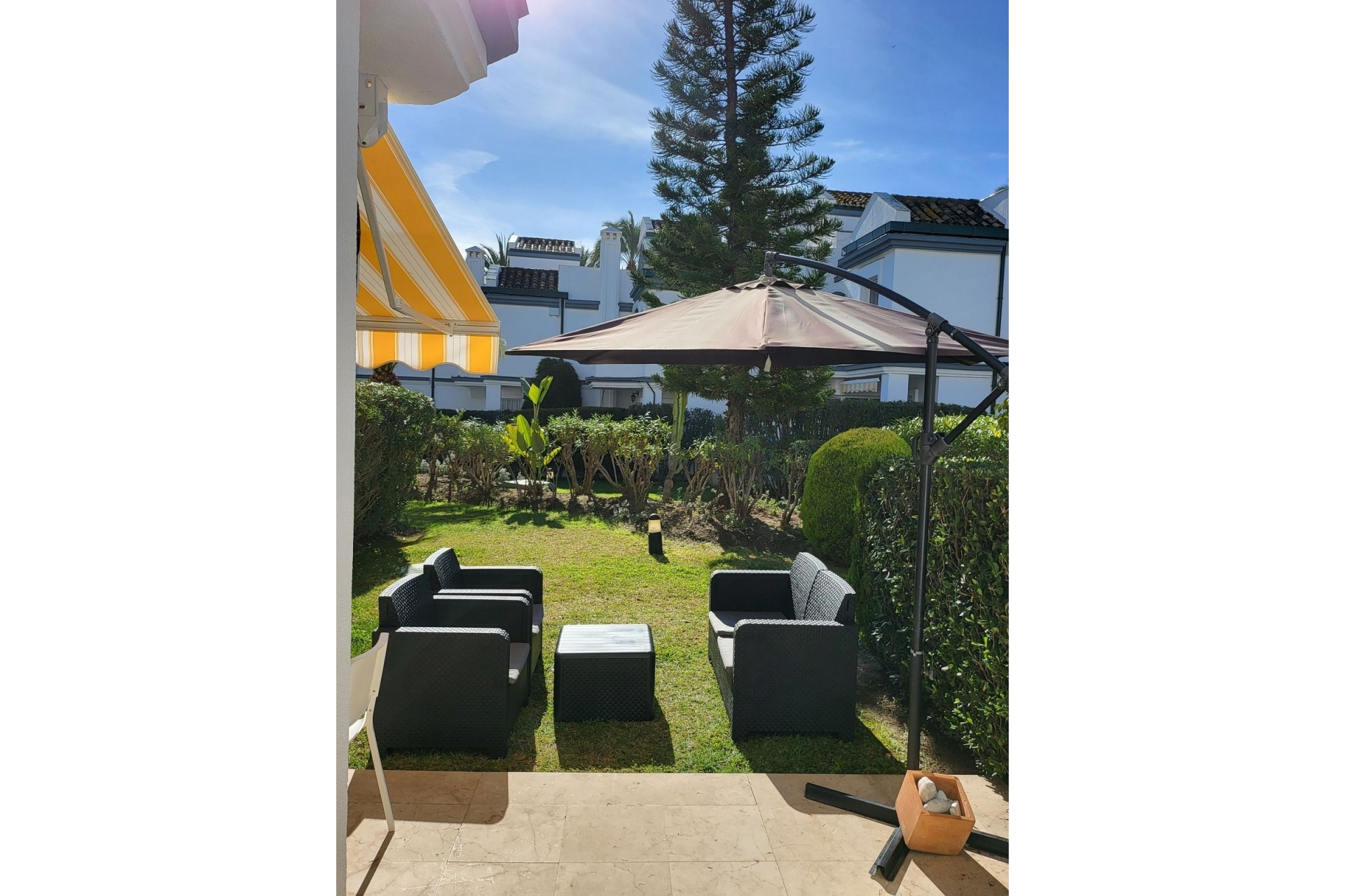 Resale - Town house - Estepona - Estepona Centro