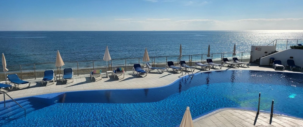 Resale - Town house - Estepona - Estepona Centro