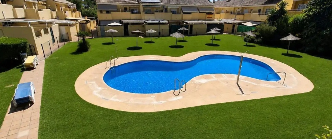 Resale - Town house - Estepona - Estepona Centro