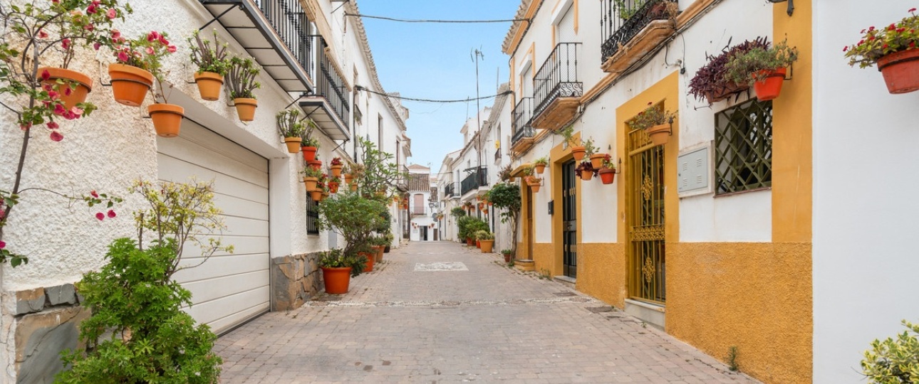 Resale - Town house - Estepona - Estepona Centro