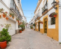 Resale - Town house - Estepona - Estepona Centro