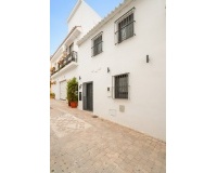 Resale - Town house - Estepona - Estepona Centro