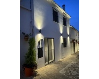 Resale - Town house - Estepona - Estepona Centro