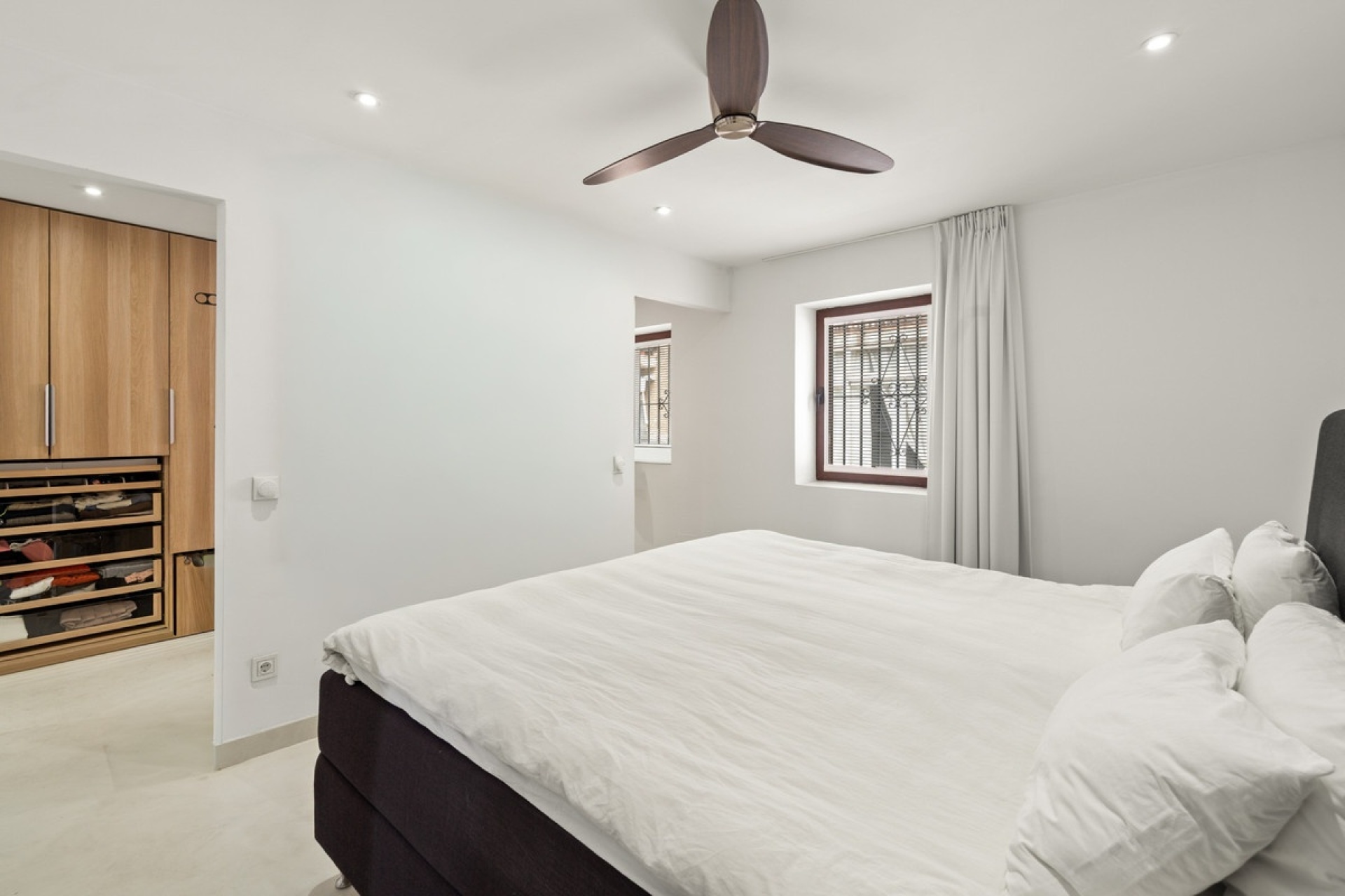 Resale - Town house - Estepona - Estepona Centro
