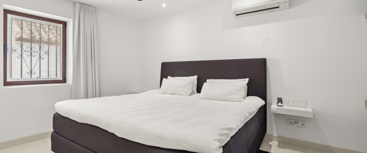 Resale - Town house - Estepona - Estepona Centro