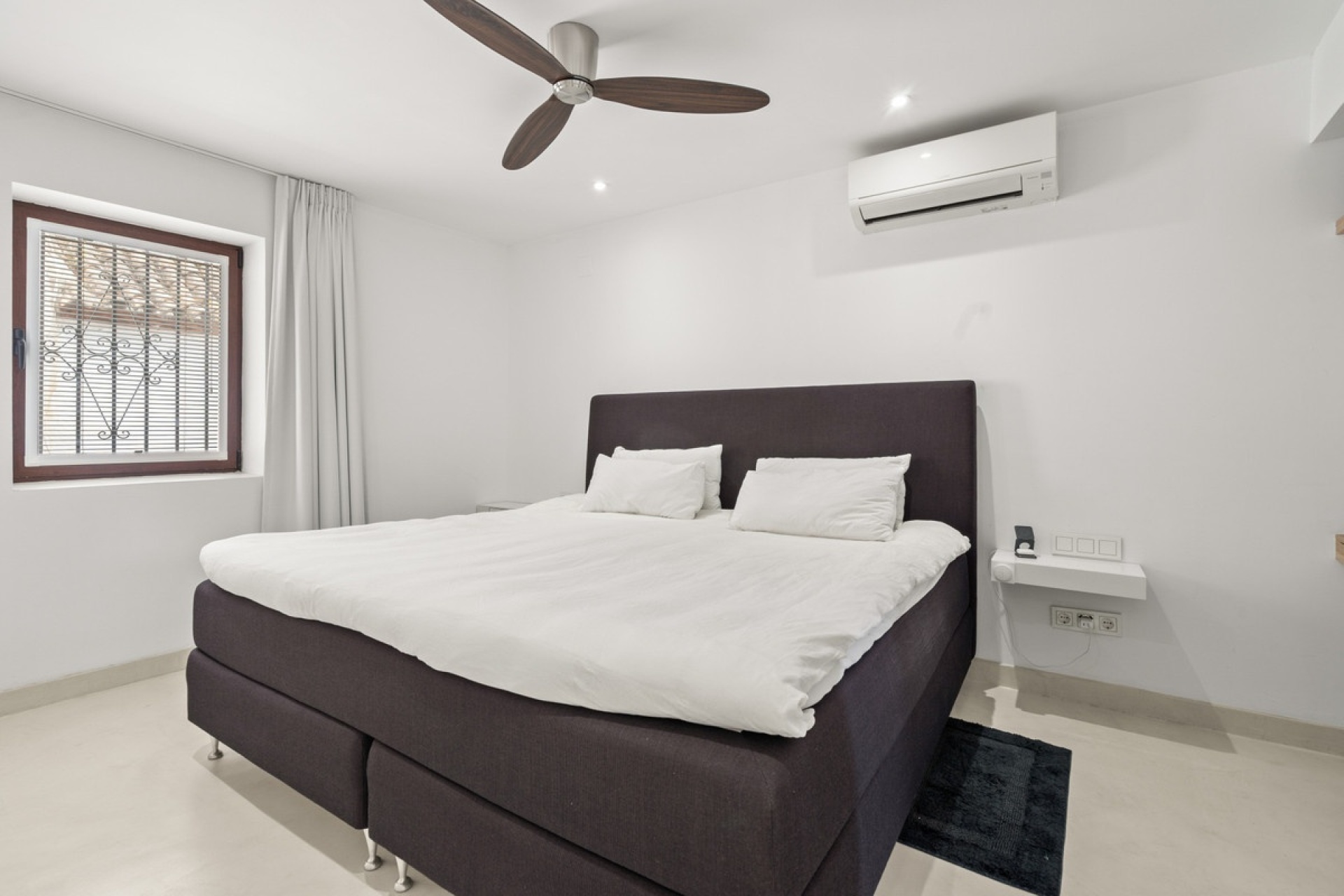 Resale - Town house - Estepona - Estepona Centro