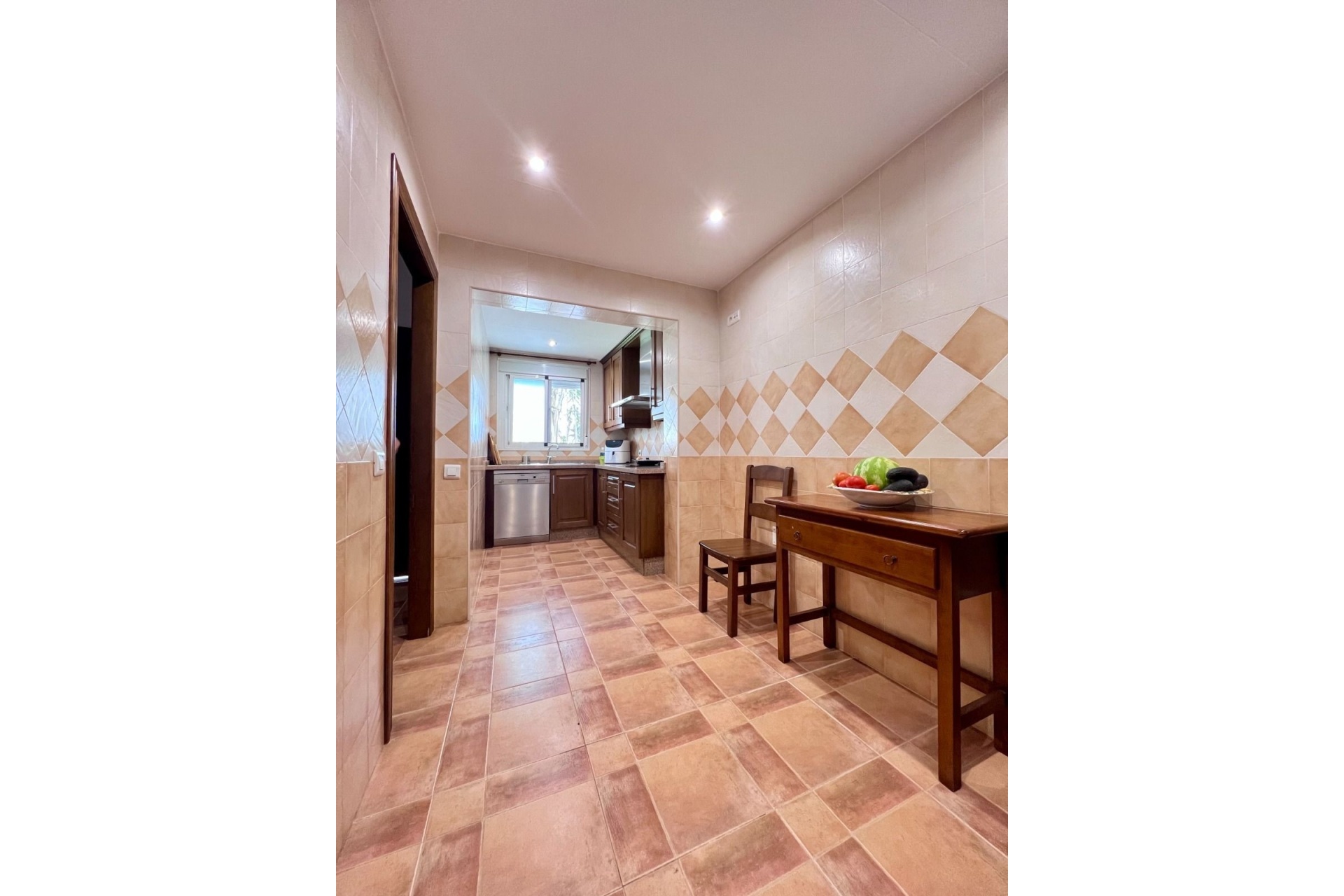 Resale - Town house - Estepona - Estepona Centro