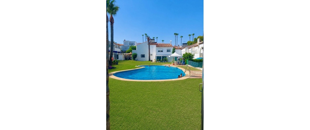Resale - Town house - Estepona - Estepona Centro