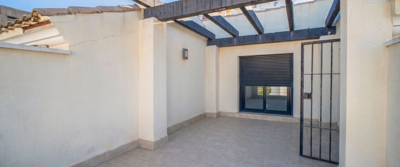 Resale - Town house - Estepona - Estepona Centro