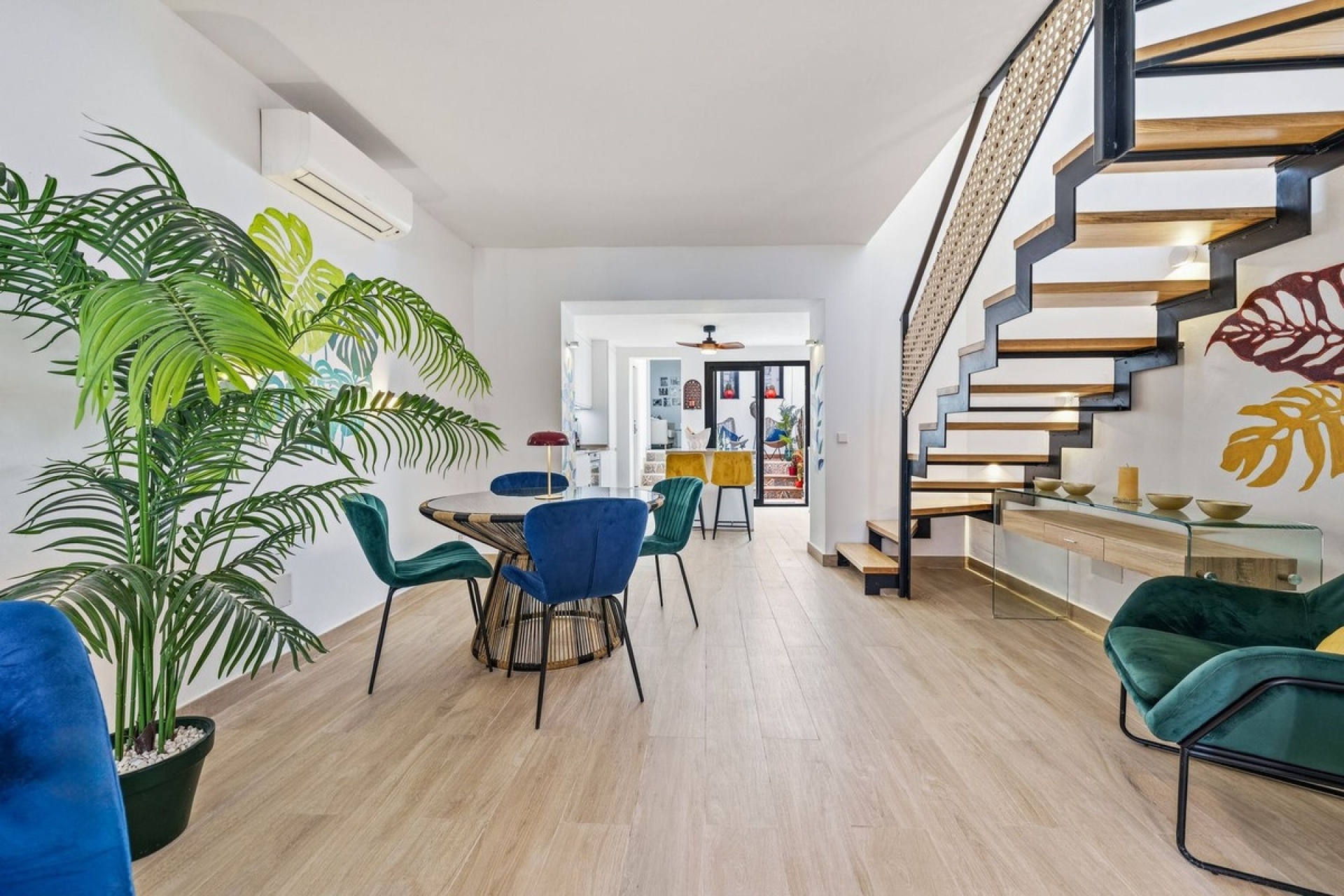 Resale - Town house - Estepona - Estepona Centro
