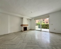 Resale - Town house - Estepona - Estepona Centro