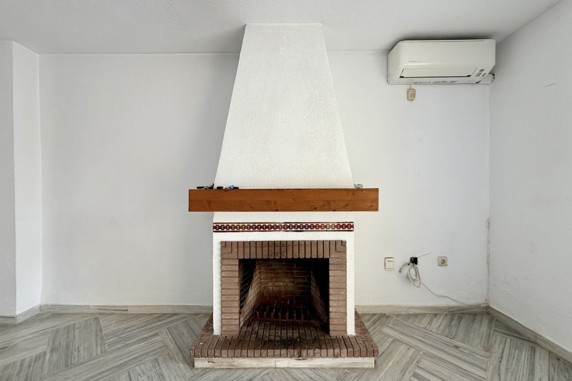 Resale - Town house - Estepona - Estepona Centro