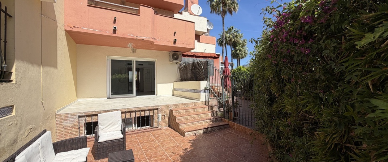 Resale - Town house - Estepona - Estepona Centro