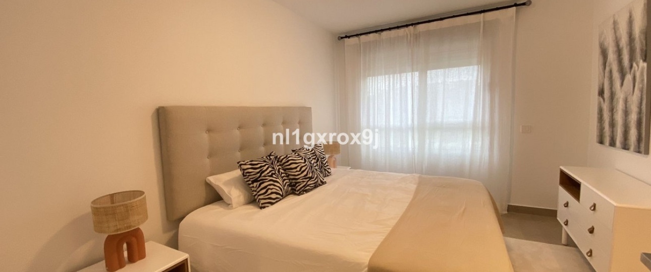 Resale - Town house - Estepona - Estepona Centro