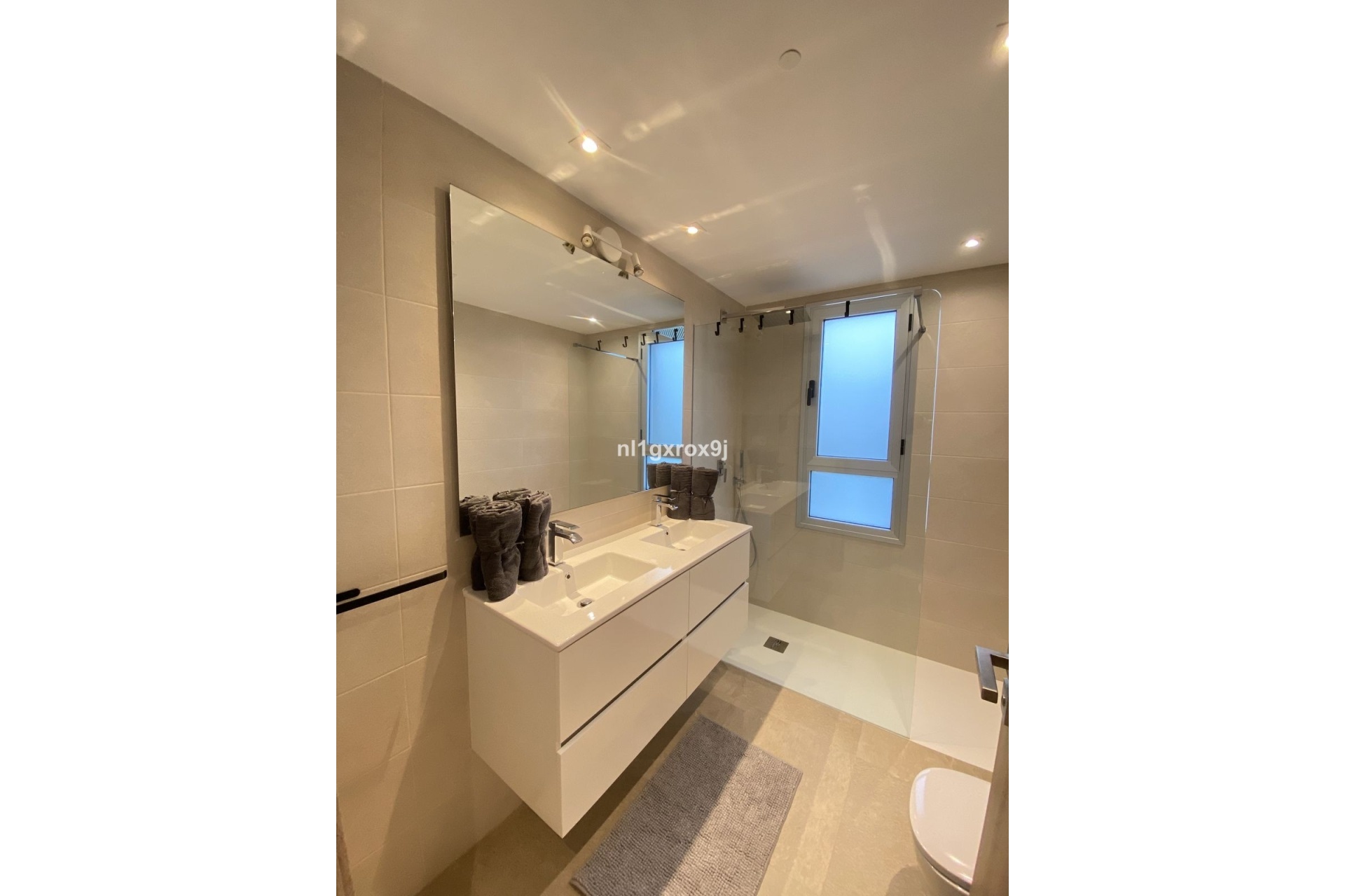 Resale - Town house - Estepona - Estepona Centro