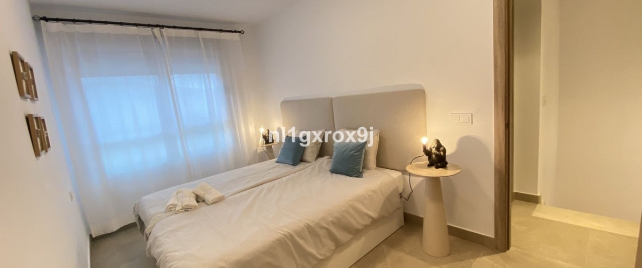 Resale - Town house - Estepona - Estepona Centro