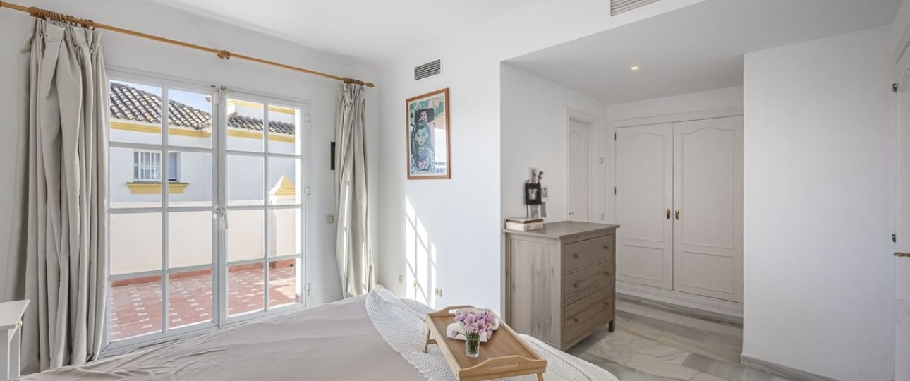 Resale - Town house - Estepona - Estepona Centro