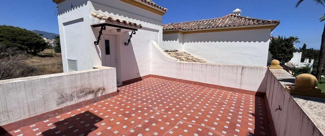 Resale - Town house - Estepona - Estepona Centro