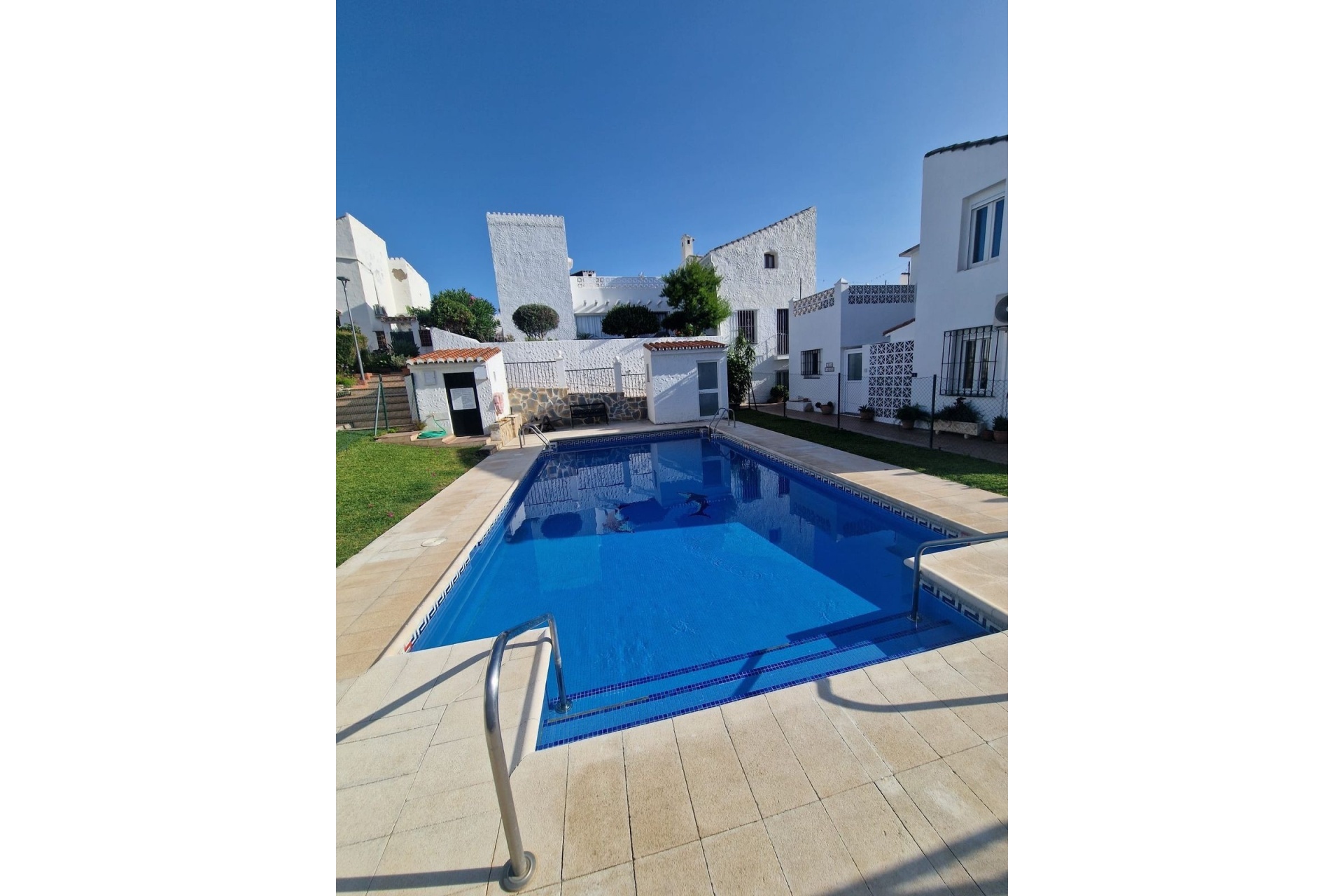Resale - Town house - Estepona - Estepona Centro