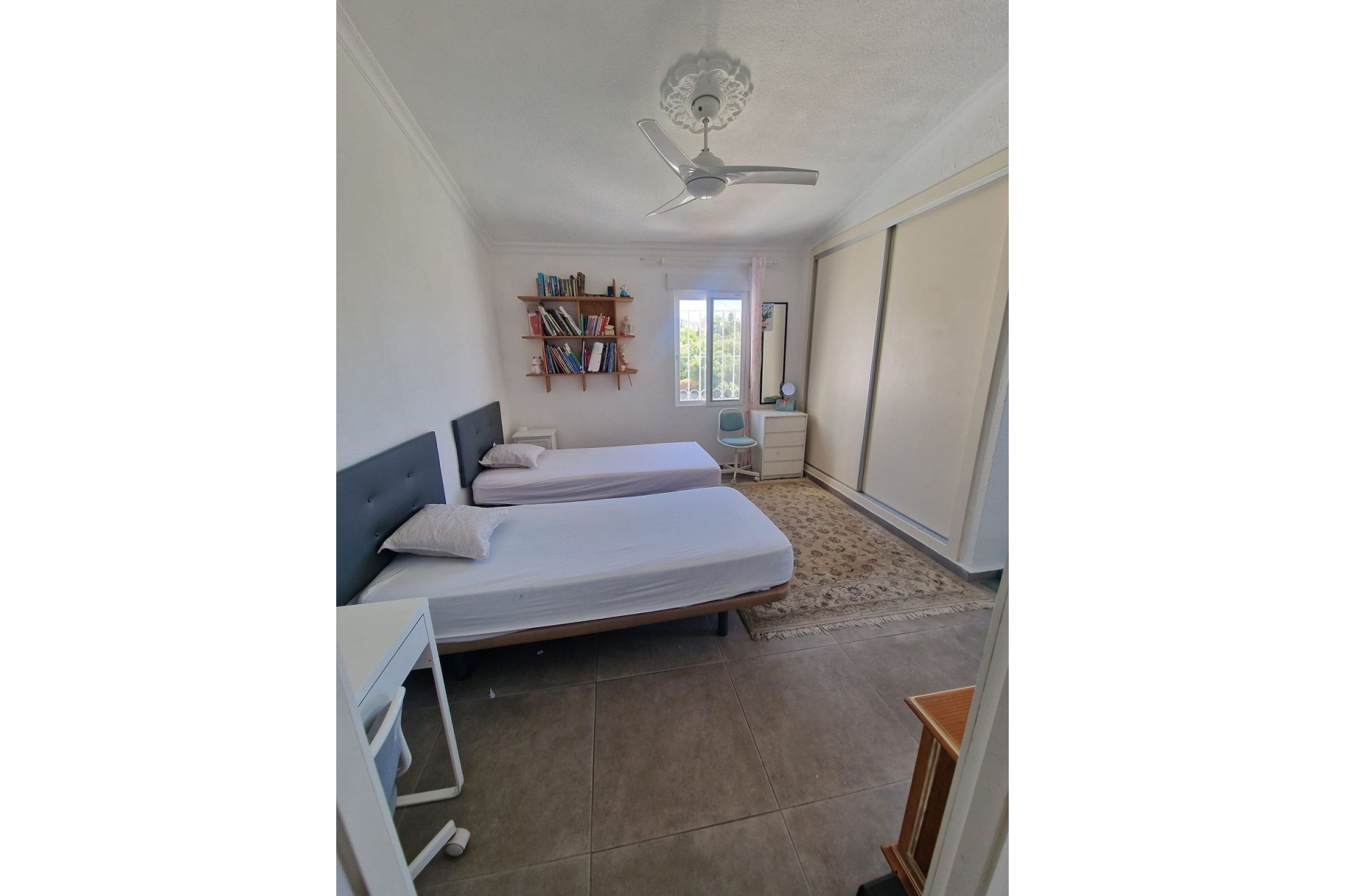 Resale - Town house - Estepona - Estepona Centro