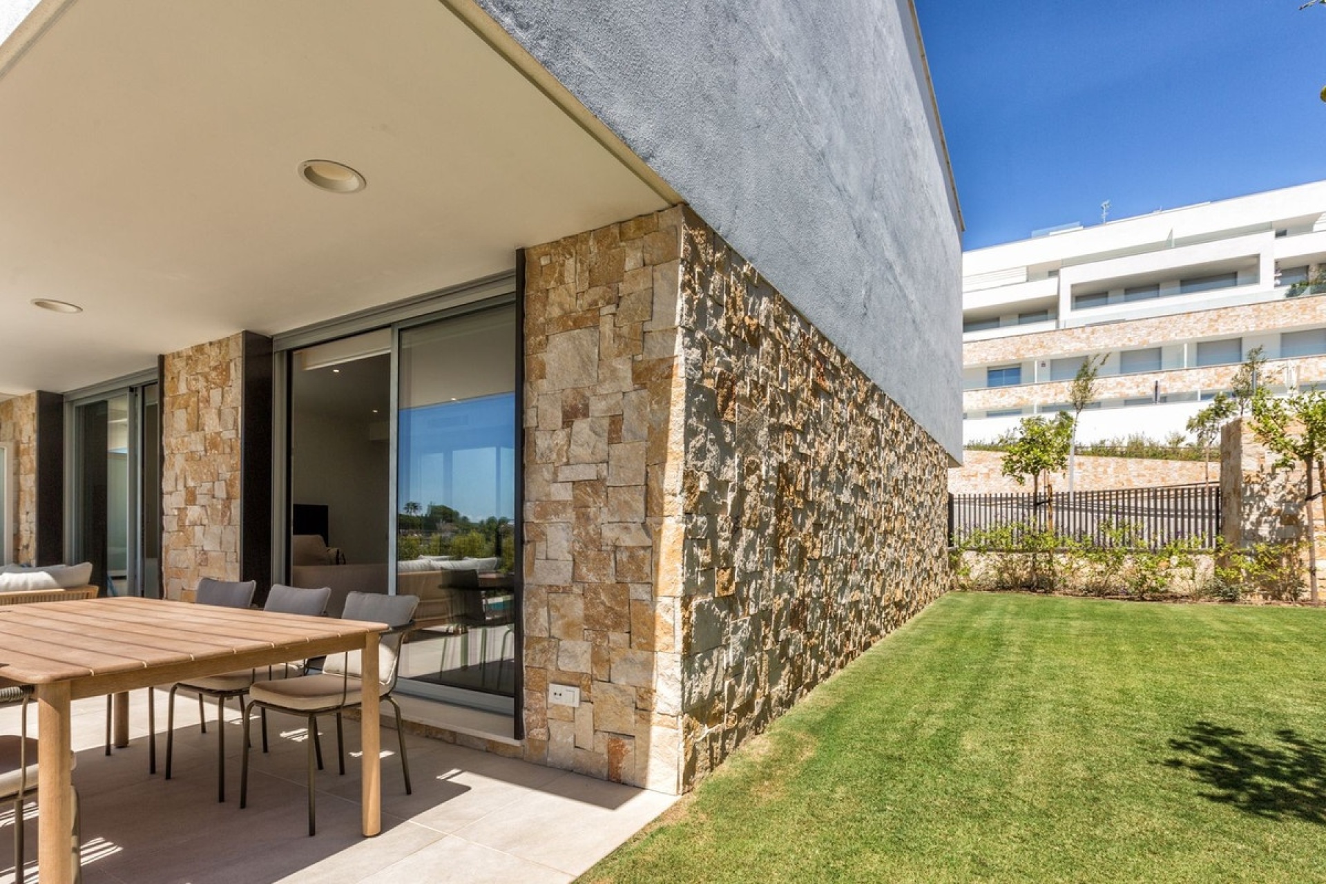 Resale - Town house - Estepona - Estepona Centro