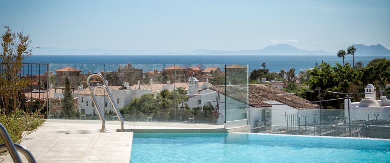 Resale - Town house - Estepona - Estepona Centro