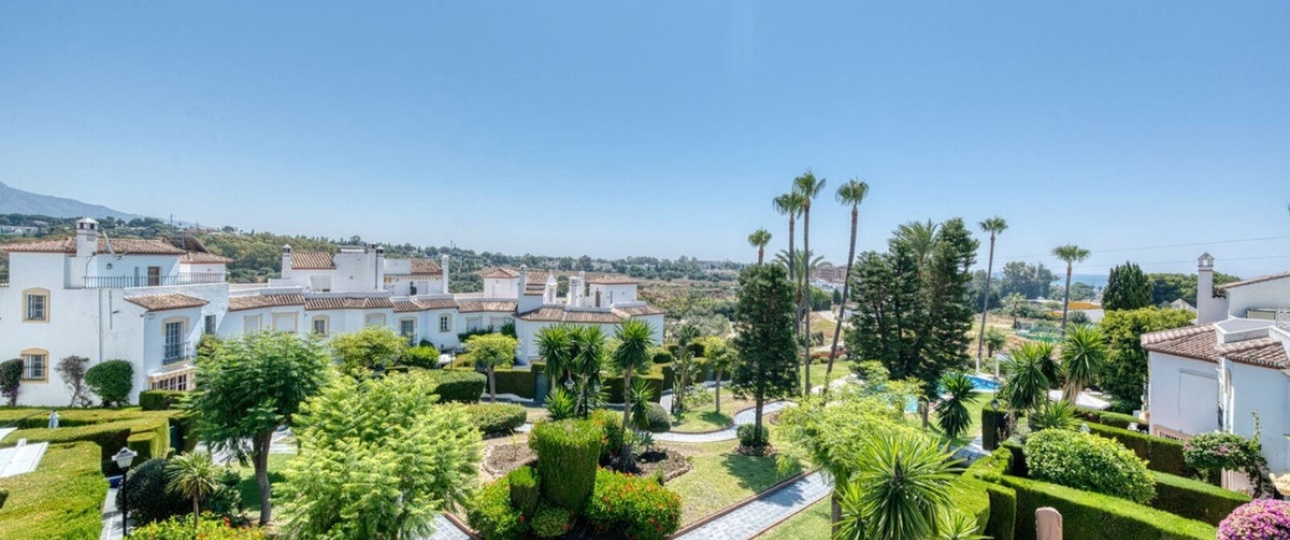Resale - Town house - Estepona - Estepona Centro