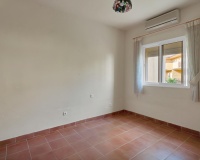 Resale - Town house - Estepona - Estepona Centro