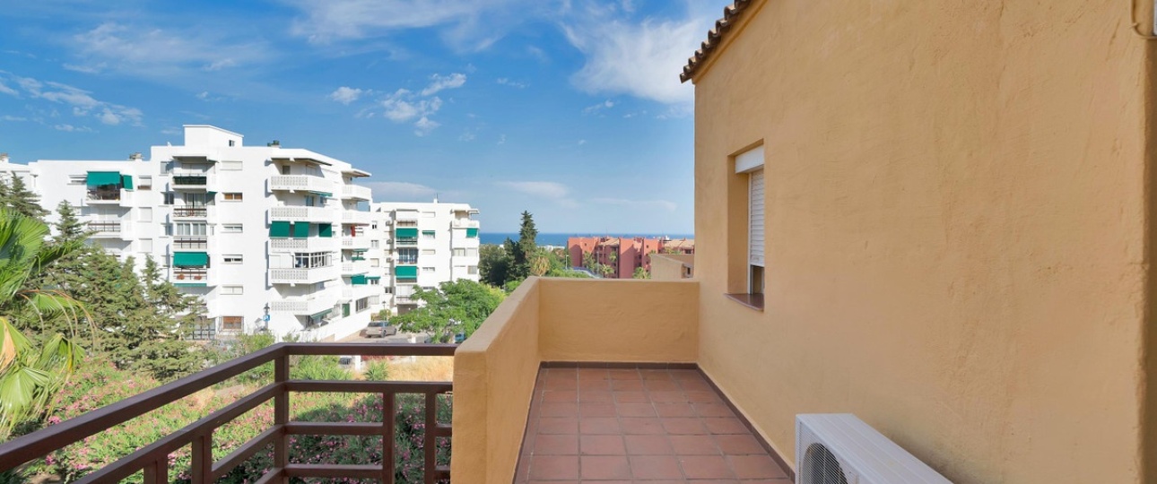 Resale - Town house - Estepona - Estepona Centro