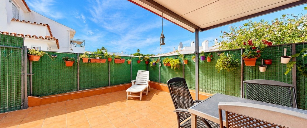 Resale - Town house - Estepona - Estepona Centro