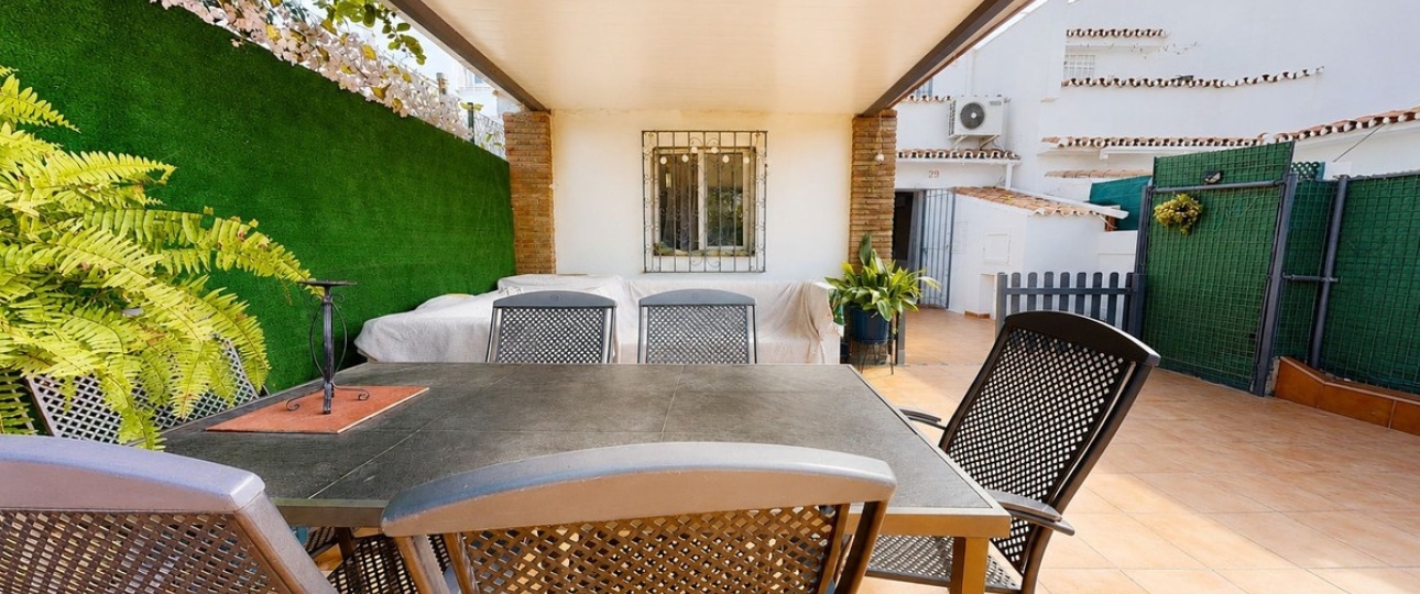 Resale - Town house - Estepona - Estepona Centro