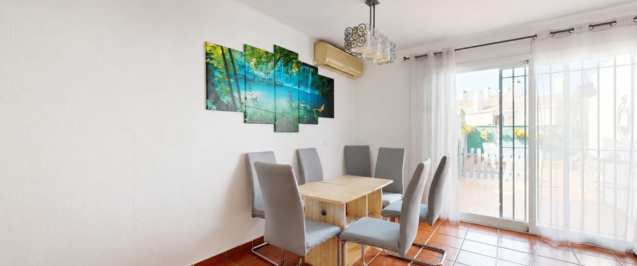Resale - Town house - Estepona - Estepona Centro