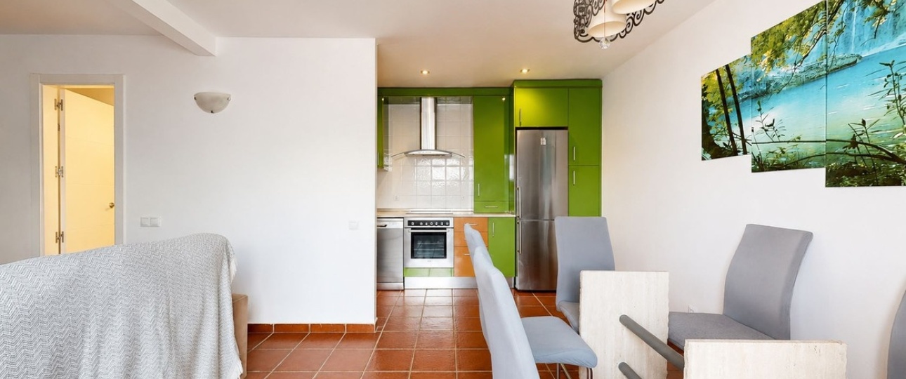 Resale - Town house - Estepona - Estepona Centro