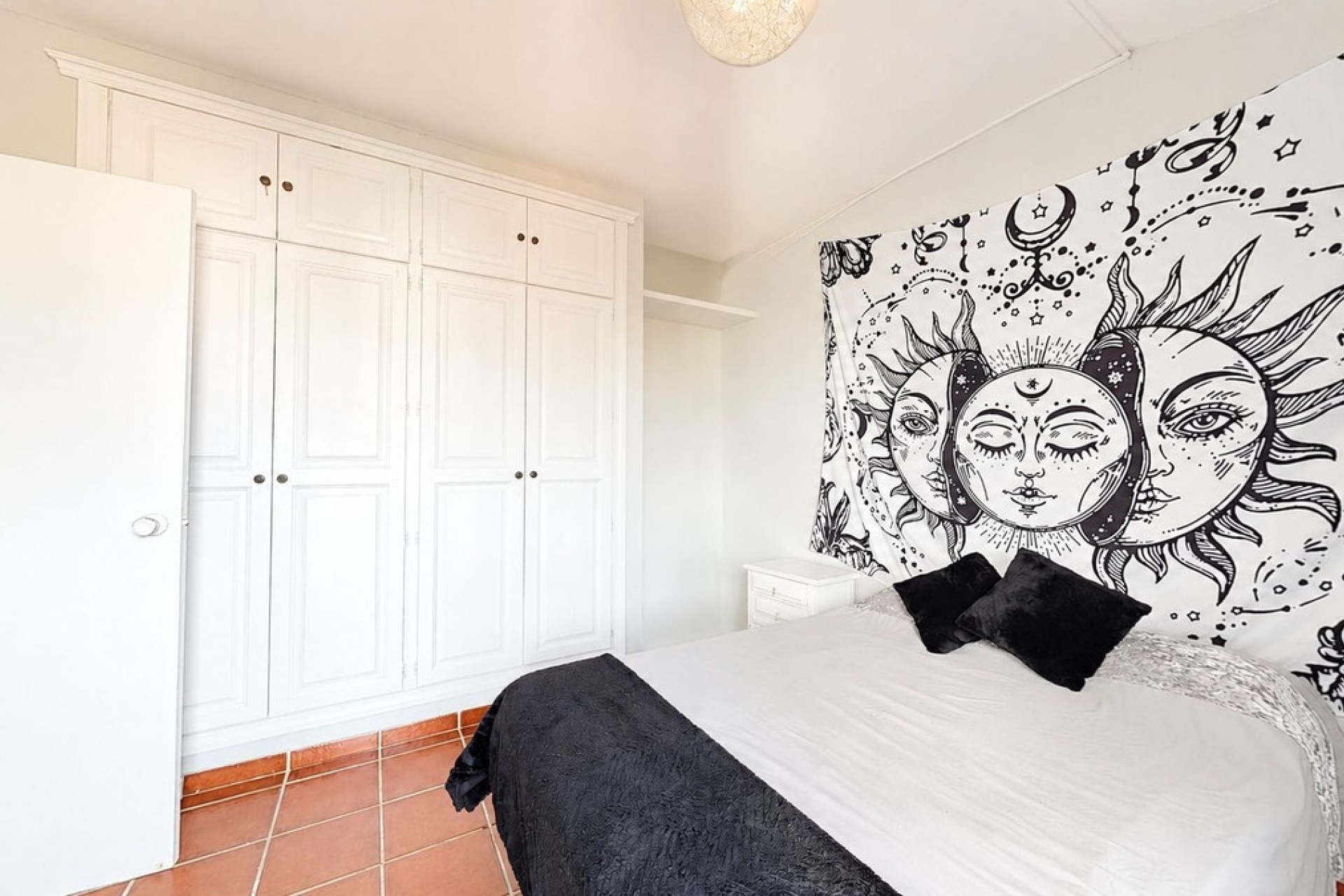 Resale - Town house - Estepona - Estepona Centro