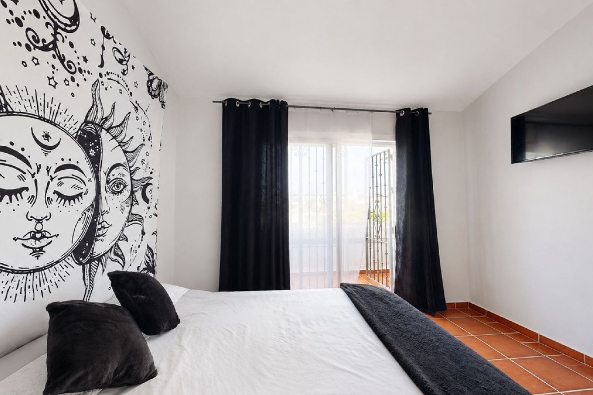 Resale - Town house - Estepona - Estepona Centro