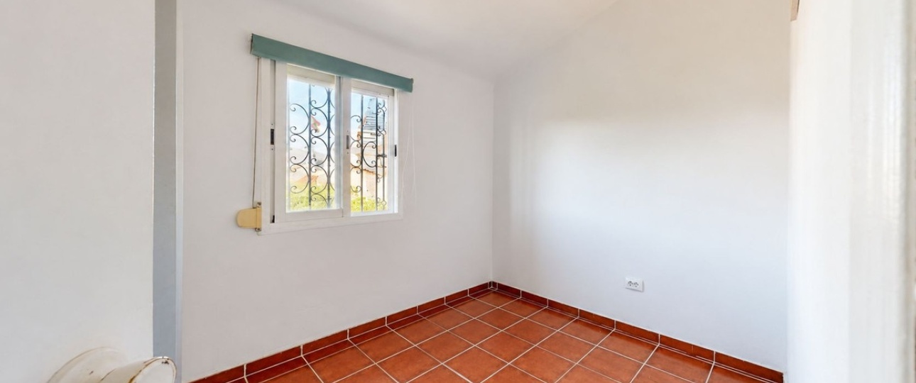 Resale - Town house - Estepona - Estepona Centro