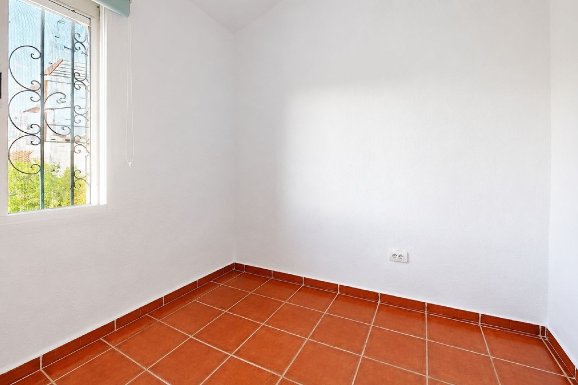 Resale - Town house - Estepona - Estepona Centro