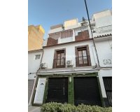 Resale - Town house - Estepona - Estepona Centro